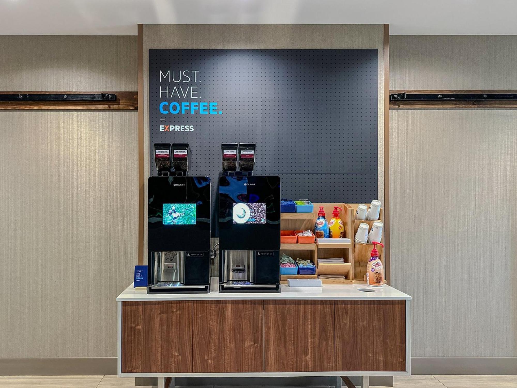 Holiday Inn Express & Suites - Dayton Southwest By Ihg מראה חיצוני תמונה